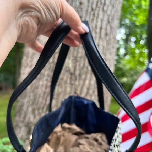 Tommy Hilfiger Monogrammed Tote, fully lined, inside zip and slips, 12x10x4 - Picture 6 of 16